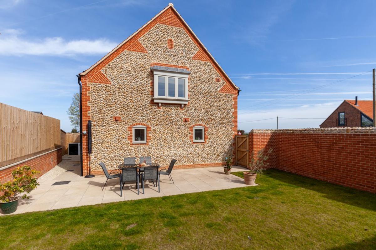 Choseley Cottage - Norfolk Cottage Agency Docking 外观 照片